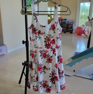 New H&M Floral Jersey Dress size 8